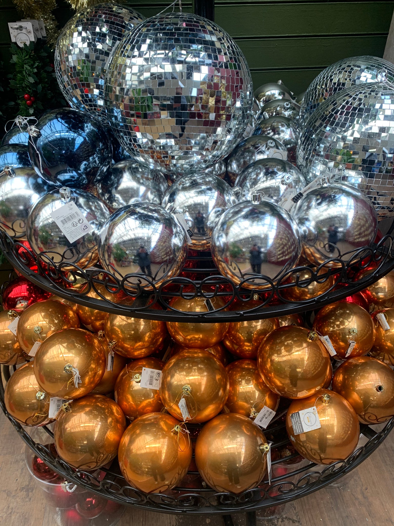 silver and gold baubles