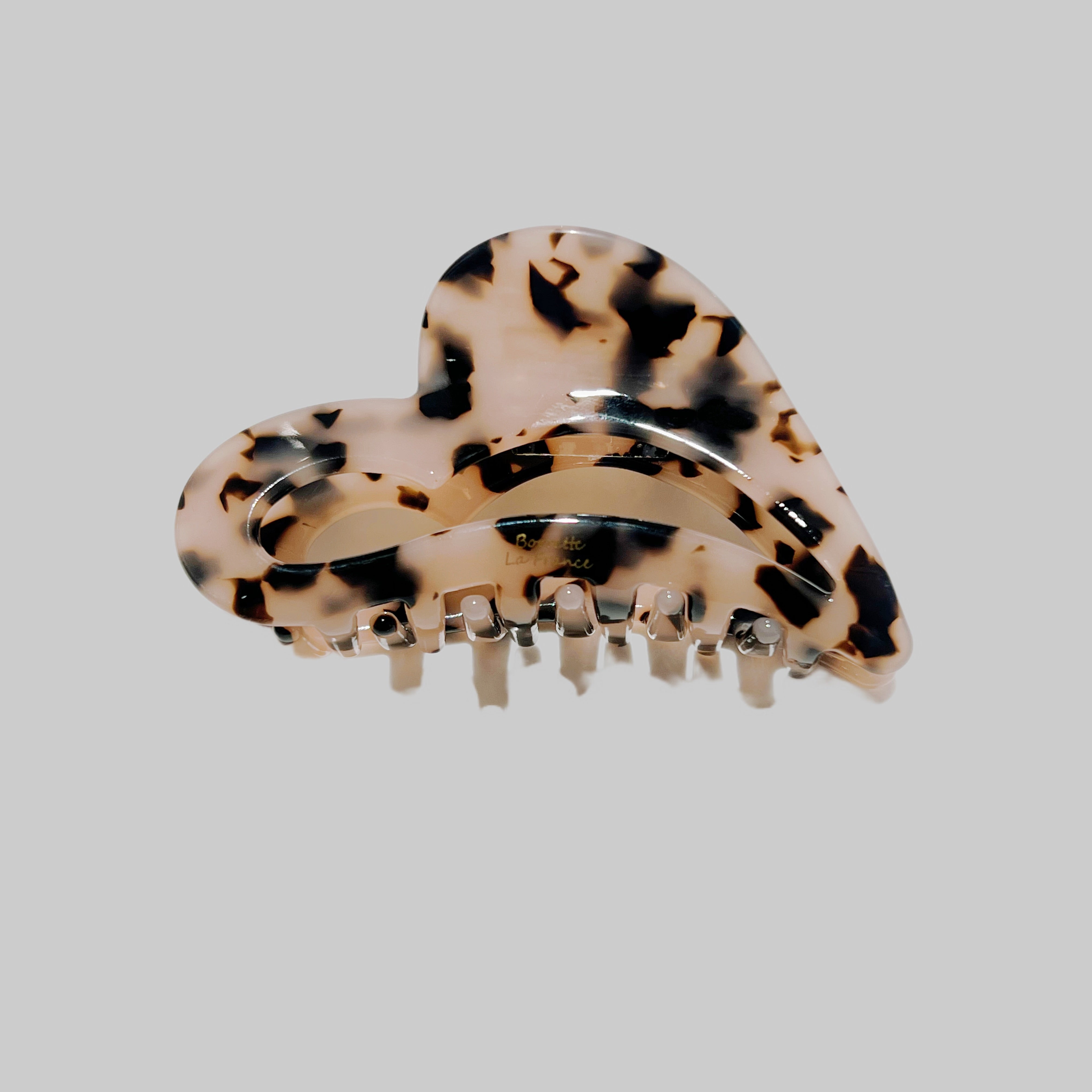 Pink tortoise shell heart hair claw